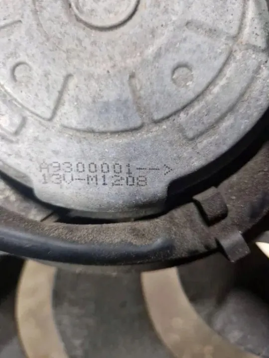 Correa delantera Mazda 6 Sedan OEM A9300001 - Usada image 3