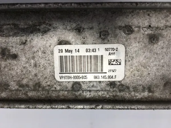 Intercooler agua OEM 8K0145804F para Audi Q3 8U image 3