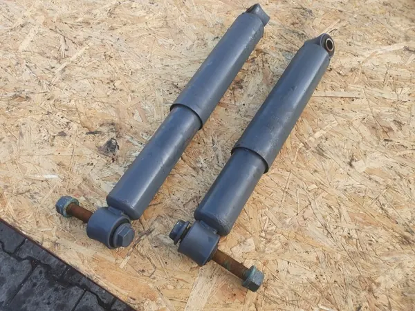 Mercedes Actros MP4 Jousitus OEM 1234567 image 3