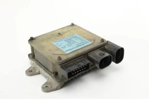 Módulo de dirección asistida usado OEM 9645460880 image 3