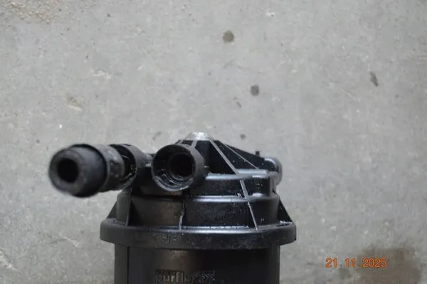 Opel Polttoainesuodattimen kotelo 9129137 image 2