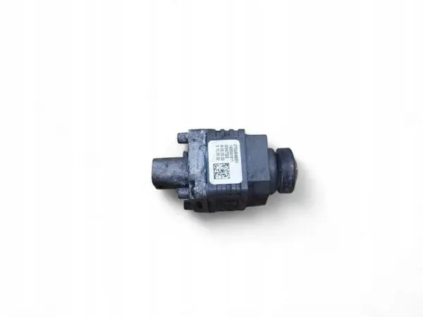 BMW X5 F15 Voorbumpercamera OEM 9348480 image 5
