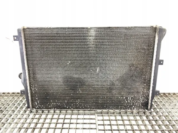 Vattenkylare OEM 3C0121253AR för VW Passat B7 2.0 image 2