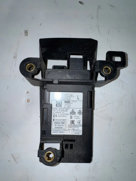 Honda OE 36935-TFP-E02 achterradarsensor links image 2
