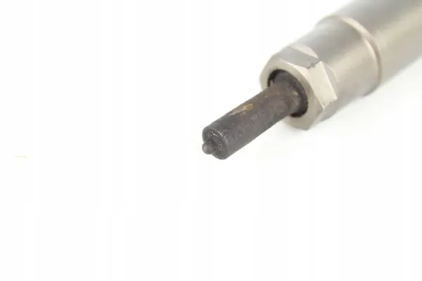 Iniettore carburante Audi A5 8T 3.0 TDI CAPA 07-12 057130277AG image 2