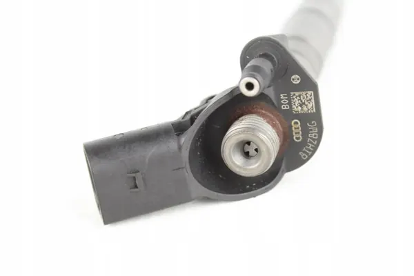 Iniettore carburante Audi A5 8T 3.0 TDI CAPA 07-12 057130277AG image 3