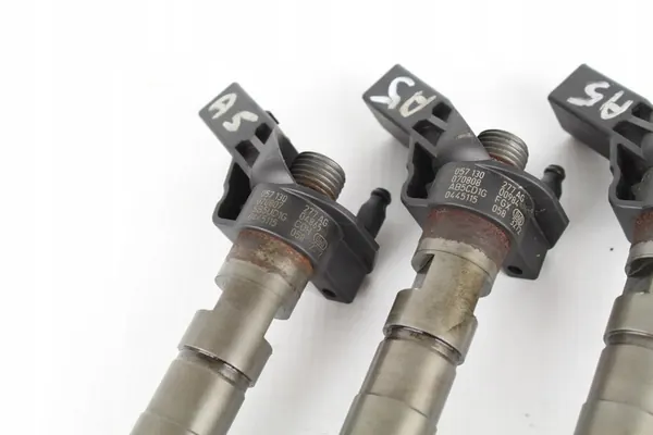 Iniettore carburante Audi A5 8T 3.0 TDI CAPA 07-12 057130277AG image 8