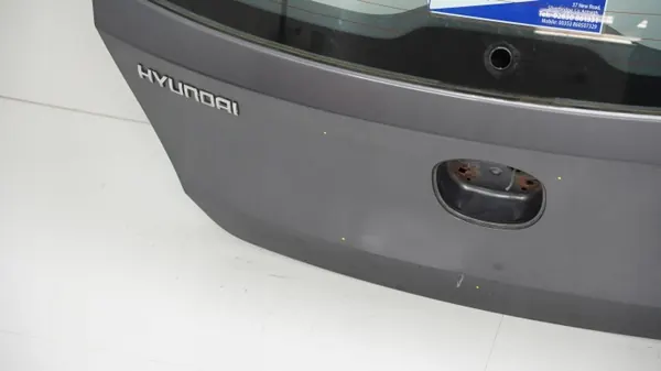 Tapa Maletero Hyundai I30 10-12R OEM 360206208 Usado image 4