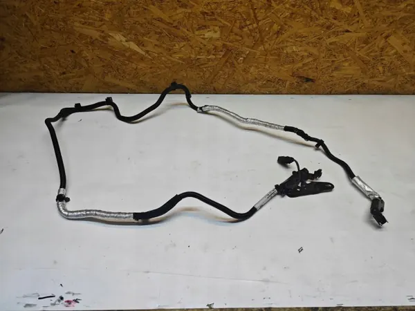 AdBlue-sladd Audi Q5 OEM 80A131961J image 2