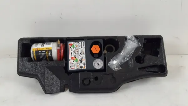 Kit reparação tapete bagageira Volvo V60 II OEM 31471271 image 2