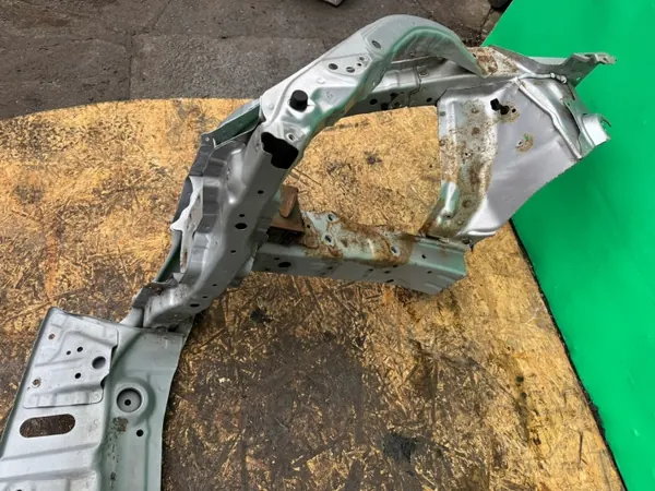Honda OEM höger sidopanel GM1 2008-2013 image 5