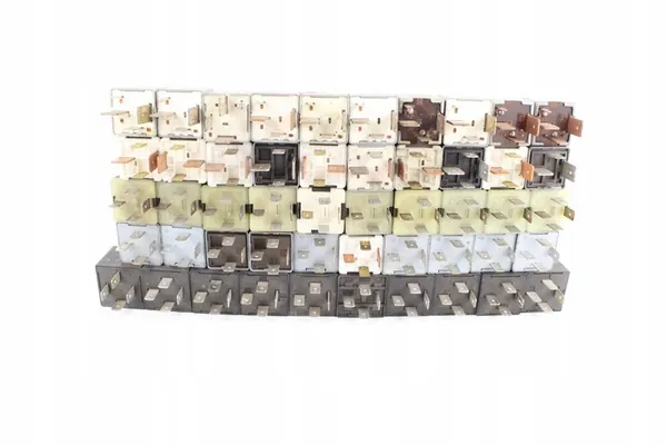 Relä '72' Volkswagen Golf III 191955529 image 2