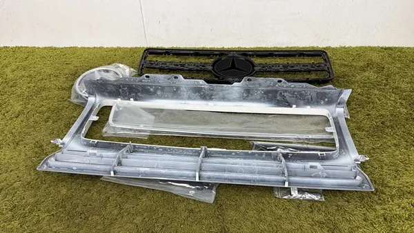 Grill Mercedes G 463 W463 AMG Begagnad OEM a4638880051 image 7