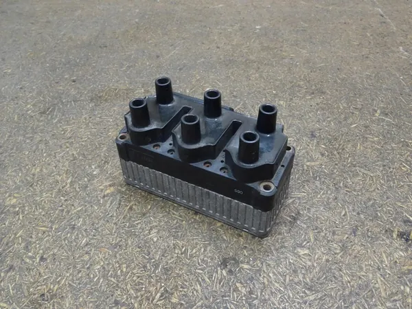 Bobina de ignição VW GOLF IV SEAT LEON I 2.8 V6 021905106C image 5