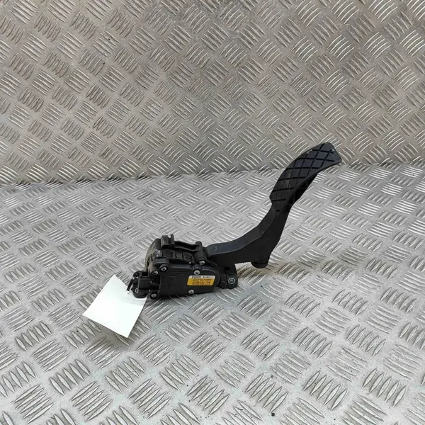 Gaspedaal VW AMAROK 2.0L Diesel 2014 6Q1723503P image 5