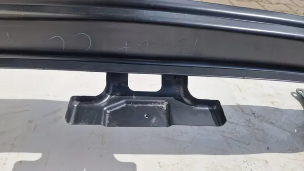 VW Passat CC 3C8 Etupuskuri image 4