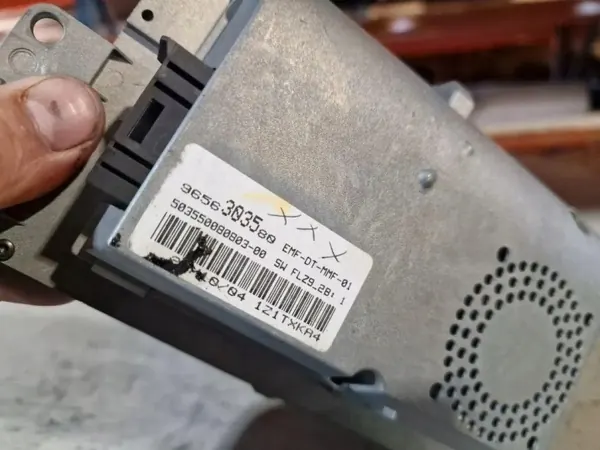 Écran navigation OEM 9656303580 pour Peugeot 607 2.7L image 3