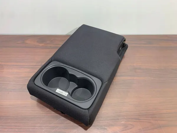 Accoudoir arrière OEM FBZ26158 pour Hyundai Ioniq 2019 image 5