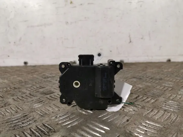 Subaru Outback Lüftungsklappe OEM FBZ13807 image 2