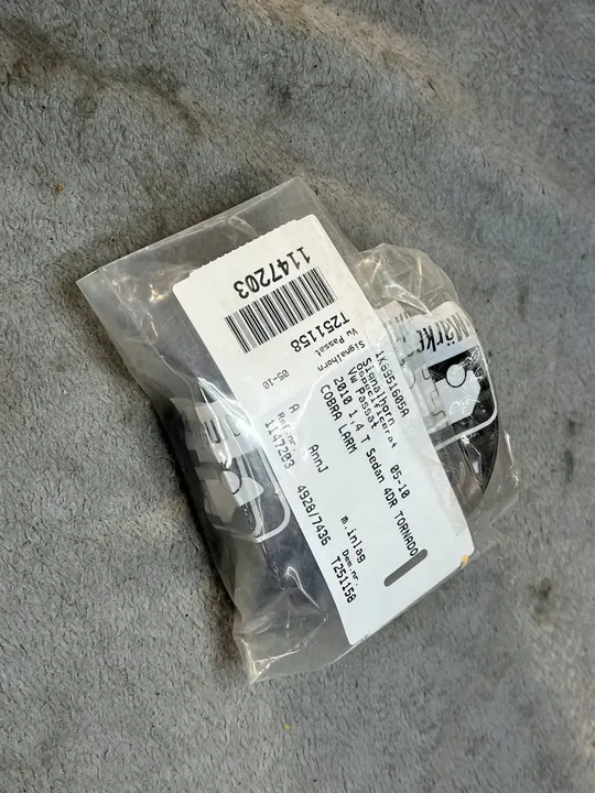 VW GOLF VI 6 11 R Alarm image 3