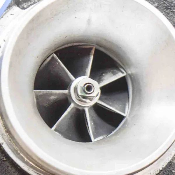 TURBINE VOLVO XC70 II 2.4L 162kw image 5