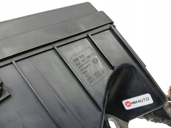 Sulakelaatikko OEM 5Q0907361C VW Golf VII:lle image 4