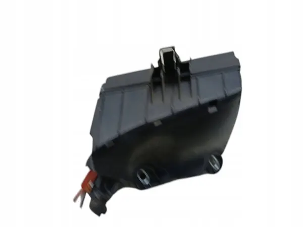 Sulakelaatikko OEM 5Q0907361C VW Golf VII:lle image 6