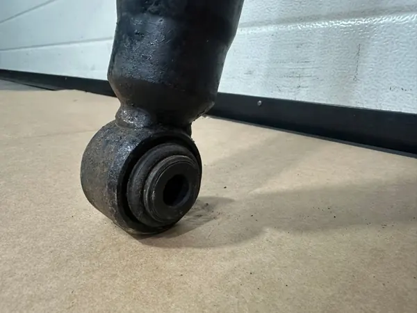 Achter rechter schokdemper OEM A2213208613 Mercedes image 10