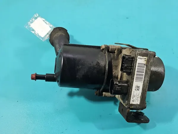 Servostyrningspump Citroen C4 I 1.6 HDI image 7