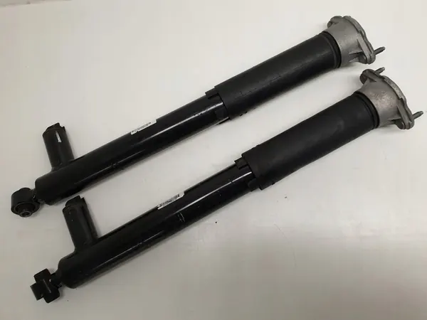 MERCEDES CLS W218 BAKRE AIRMATIC STÖTDÄMPARE A2183200130 A2183200230 image 9