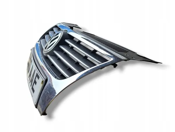 Volkswagen Passat B6 Grille 2010 3C0853651AH image 3