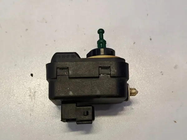 Motor de ajuste de nivel Volvo S80 2002 image 2