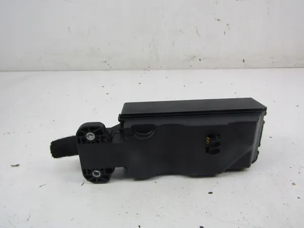Jaguar I-PACE sulakekotelo OEM GX73-14A067-AE image 3