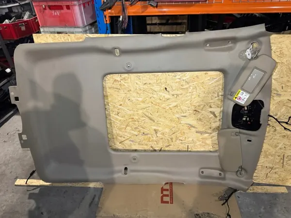 Techo Panorámico Jeep OE OEM WK2 - Usado image 2