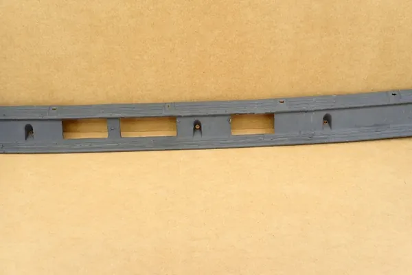 Couvre-seuil de hayon Iveco Daily III OEM 500323987 image 4