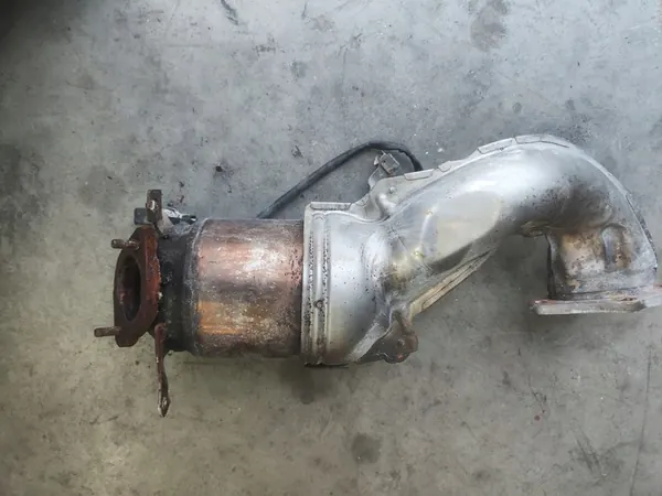 Filtro de catalisador DPF VW Golf VI 1.4 TSI image 2