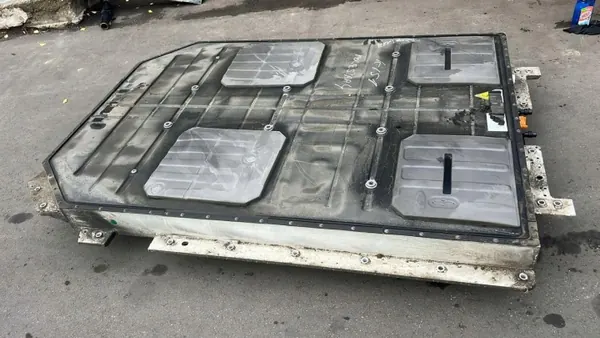 Batterie Polestar 4 OEM 80011998 - 100kWh Occasion image 4