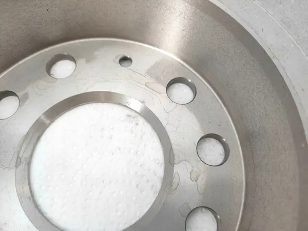 Disque de frein Brembo 08.B413.1X - État utilisé image 5