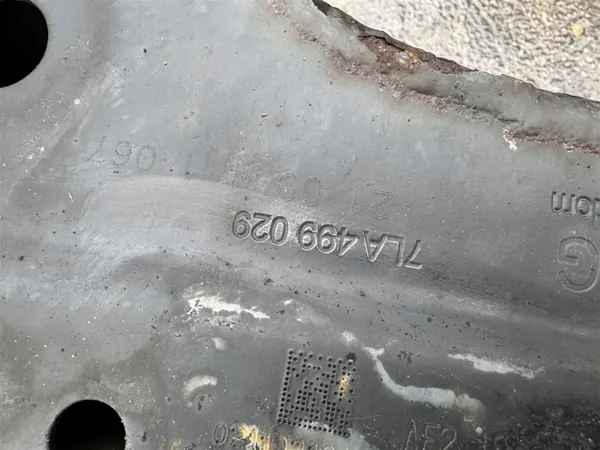 OEM 7LA521101C Motorquerstrebe für VW Transporter T6.1 image 6