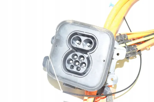 BMW i3 Akun latauskaapeli OEM 61129396544 image 4