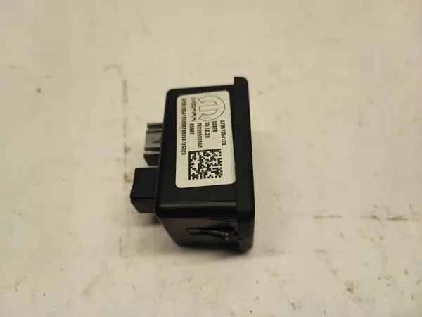 Tomada USB Fiat Doblo OEM 07357054130 - Usado image 8