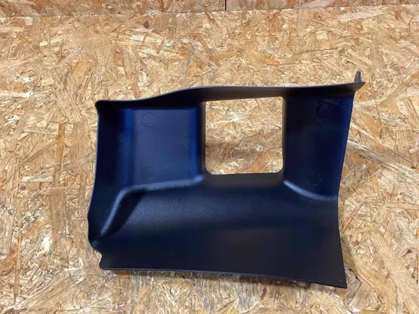 Porsche Taycan Luftintag Höger OEM 9J1121706A image 2