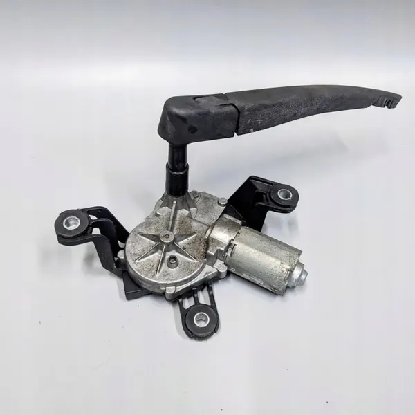 Opel Astra H takapyyhkijämoottori OEM 13105981 image 2