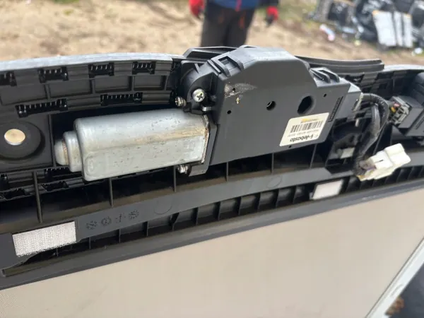 OEM zonnedakmotor voor Nissan X-Trail T32 image 2
