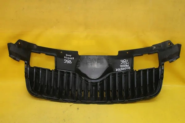 Front Grill Skoda Roomster 6Q0122101CB image 5