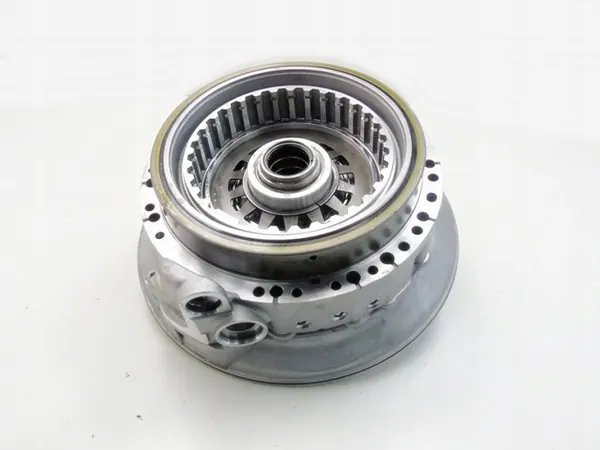 Pompe à huile OEM 1087110389 pour boîte Maserati 8HP70X image 2