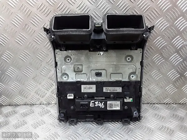 Hyundai Tucson Display Bildschirm OEM 97250N7300 Gebraucht image 6