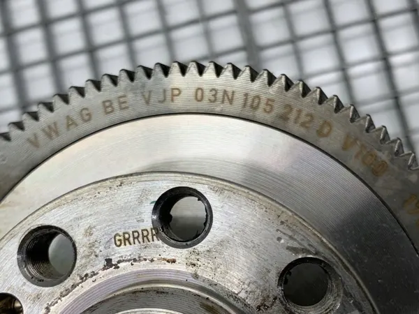 Kampiakseli OEM 03N105212D Audi A5 F5 2.0 190hv image 6