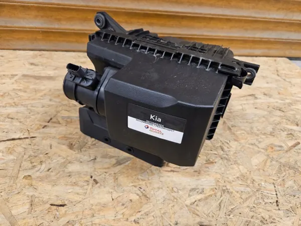 Kia OE Luftfilterhus OEM 28110-H8200 image 6