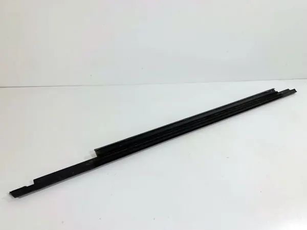 Tira raspante trasera derecha OEM 8K0839477 para Audi A4 B8 image 3